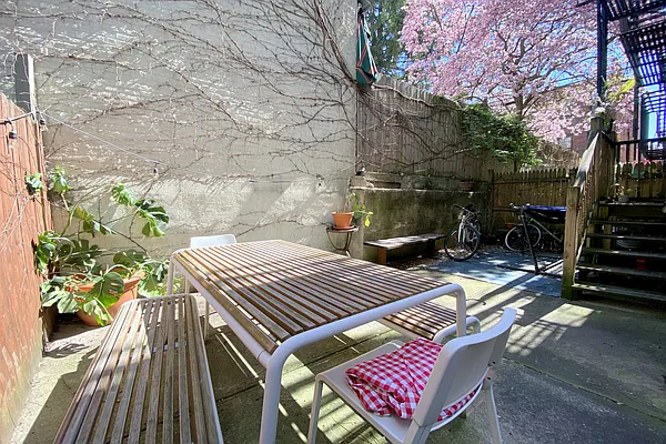 Rented by Douglas Elliman | media 2