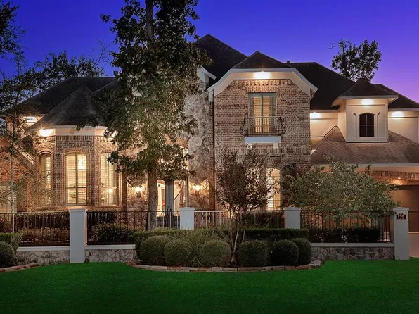 139 W Black Knight Drive, The Woodlands, TX 77382