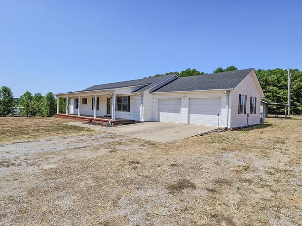392 County Road 584, Rogersville, AL 35652