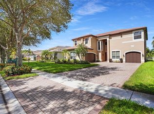 5158 SW 195th Ter, Miramar, FL 33029