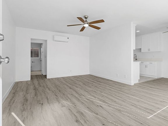 2nd image of 525-537 N Chestnut Ave #537-02