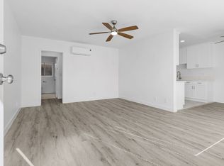 525-537 N Chestnut Ave #537-03, Long Beach, CA 90802