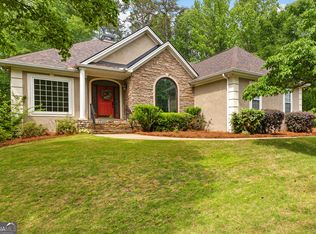 40 High St, Sharpsburg, GA 30277
