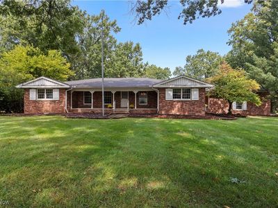 1611 E Pleasant Valley Rd, Seven Hills, OH, 44131