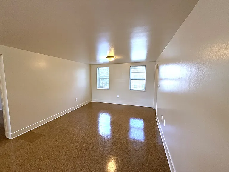 1404 Maiden Ln SW #81 — Photo 3