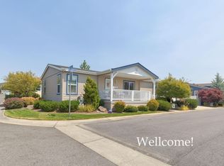 889 Kings Way, Grants Pass, OR 97526