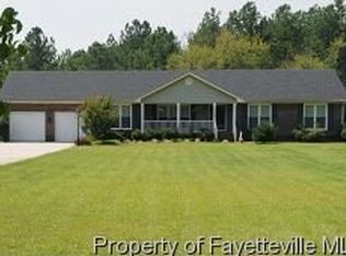 3484 County Line Rd, Fayetteville, NC 28306
