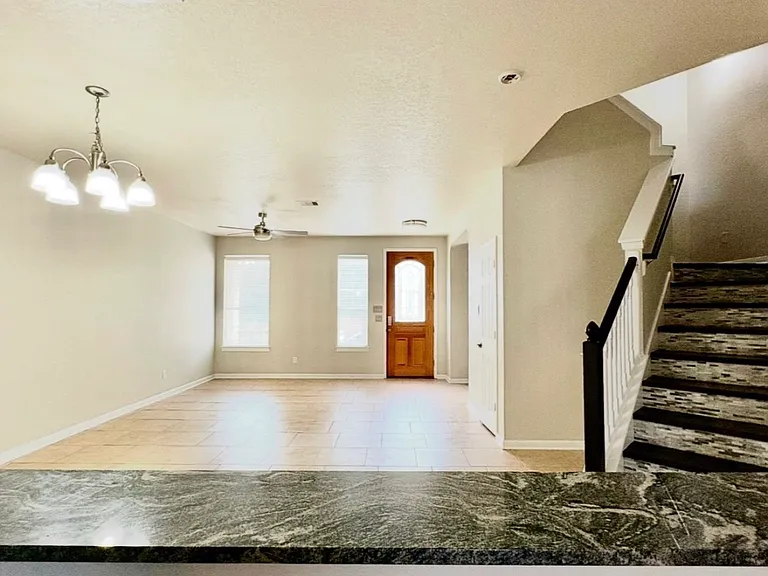 21115 Cape Coral — Photo 3