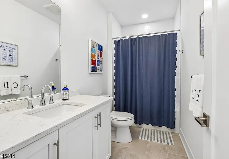 22 Flower Horn Blvd — Photo 35