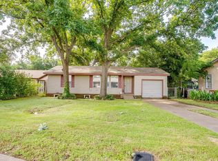 515 Euclid St, Cleburne, TX 76033