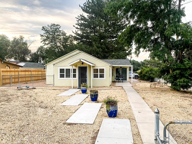 4203 Goodnight Ave — Photo 2