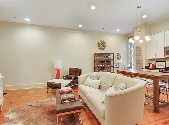4th image of 3400 Magazine St Unit 13