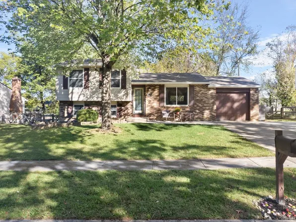 4648 Locust Grove Ct, Batavia, OH 45103