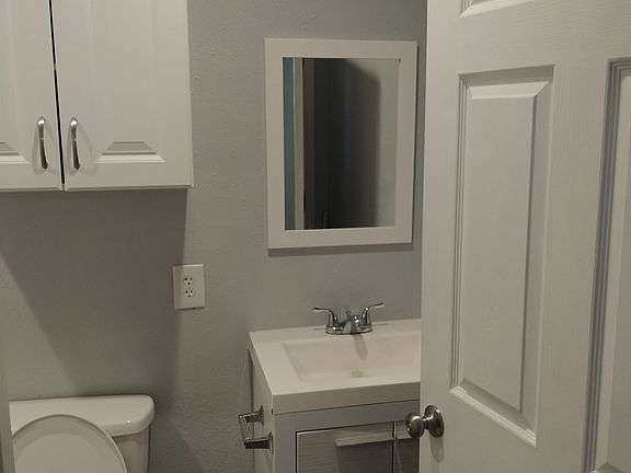 2nd image of 185 George Thomas Rd