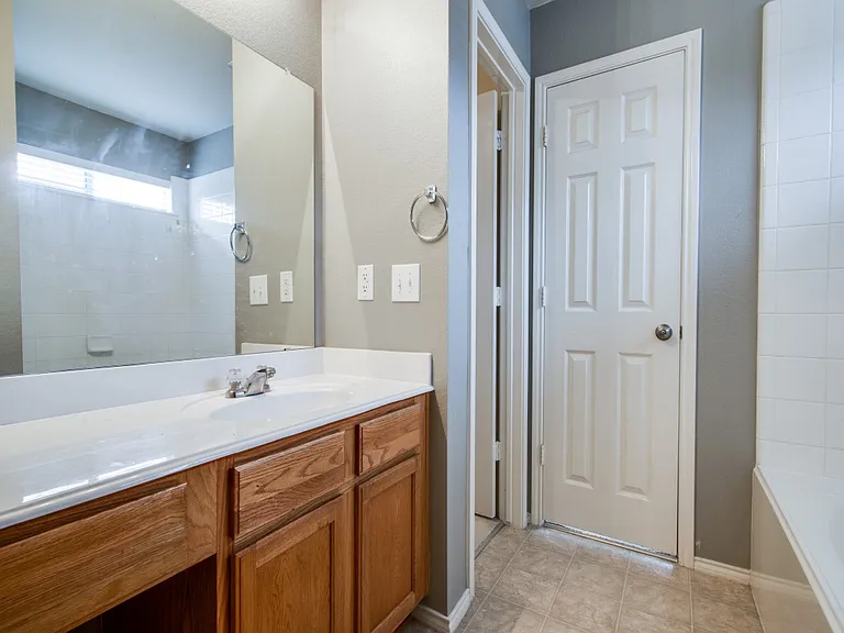 10120 Cherry Hill Ln — Photo 14