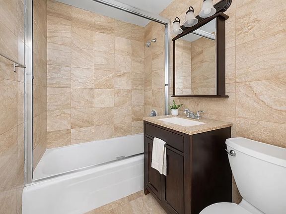 5th image of 350 E 52nd St APT 11f