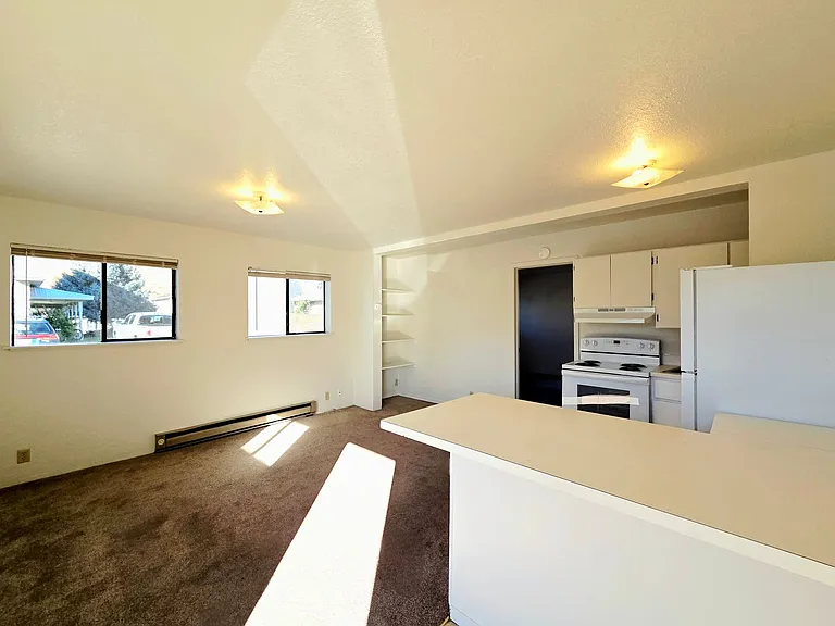 219-259 Independence Way — Photo 36