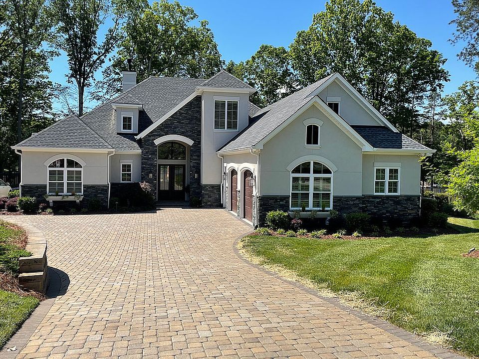 1st image of 5222 Woodland Bay Dr