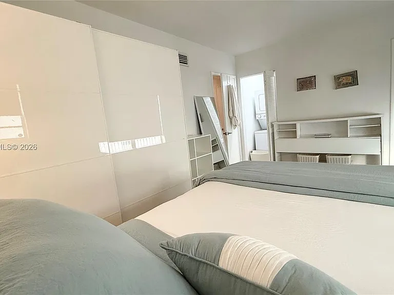 1337 Euclid Ave #104 — Photo 7