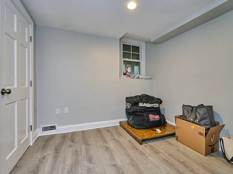 41 Highland Park Ave #1 — Photo 9