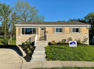 6048 Bearcat Dr, Cincinnati, OH 45248