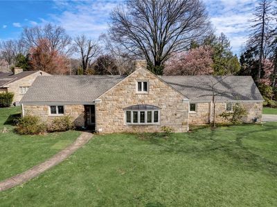 821 Ridgeview Dr, Pittsburgh, PA, 15228