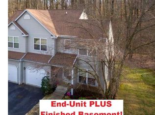 74 Sawgrass Ct, Coatesville, PA 19320