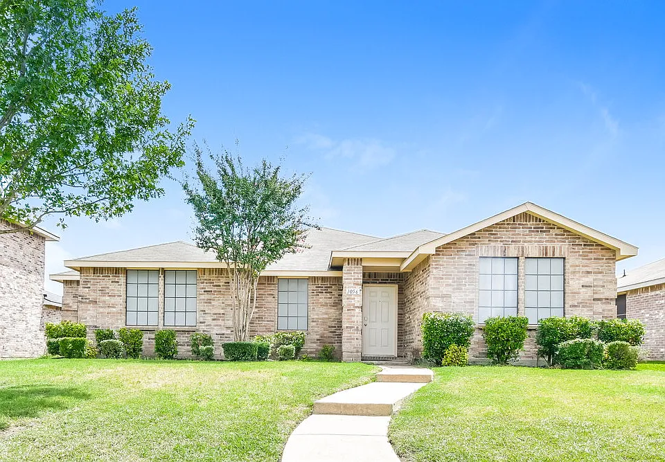 1056 Bumble Bee Dr