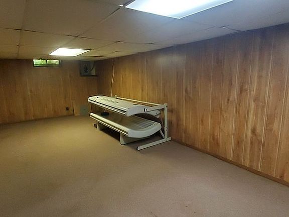 2nd image of 1495 McKinley Ave