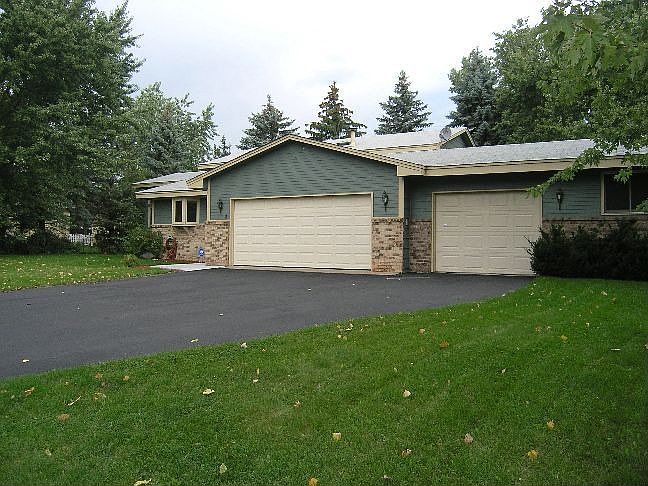 1st image of 308 76th Ave N
