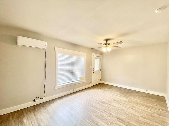 2nd image of 1520 D St #4