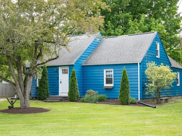 719 College Hwy, Southwick, MA 01077
