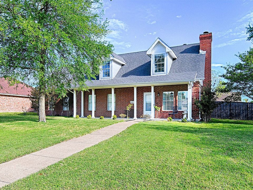 1st image of 4805 Hunters Ridge Dr