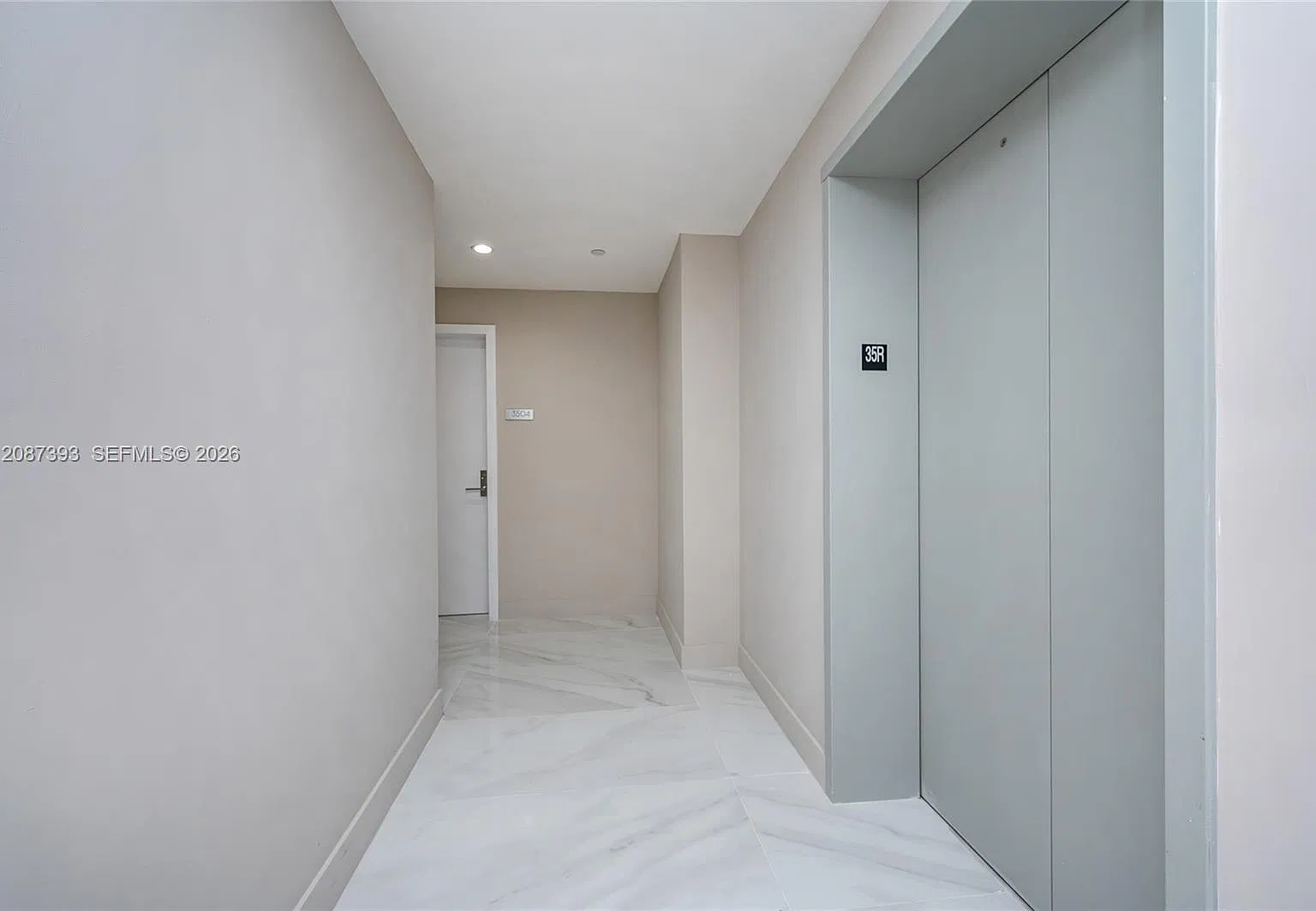 Aria Reserve — Photo 1