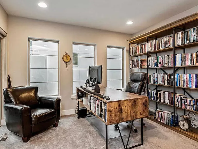 15525 W La Salle Ave — Photo 14