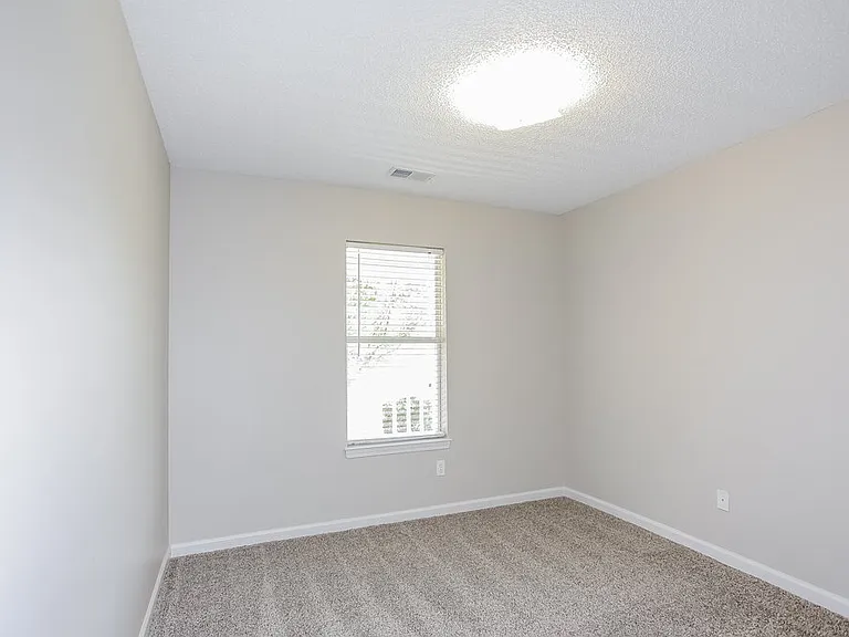 6399 Sandbourne W — Photo 10