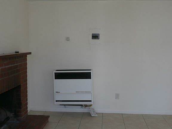 5th image of 263 W 14th St
