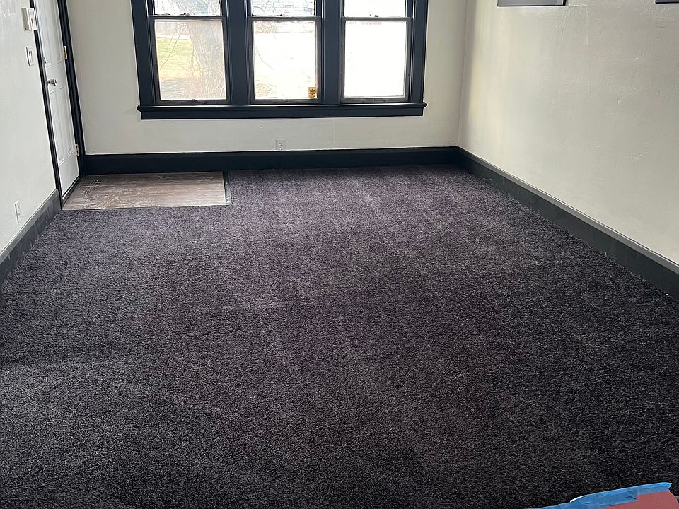 1st image of 119 Gibbons St