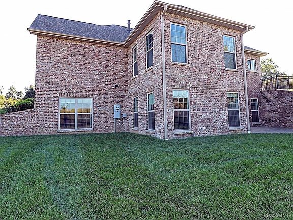 2nd image of 1615 Helmsdale Dr