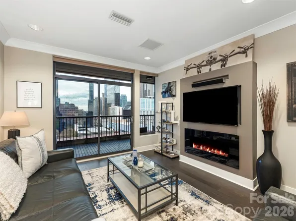 222 S Caldwell St Unit 1706, Charlotte, NC 28202