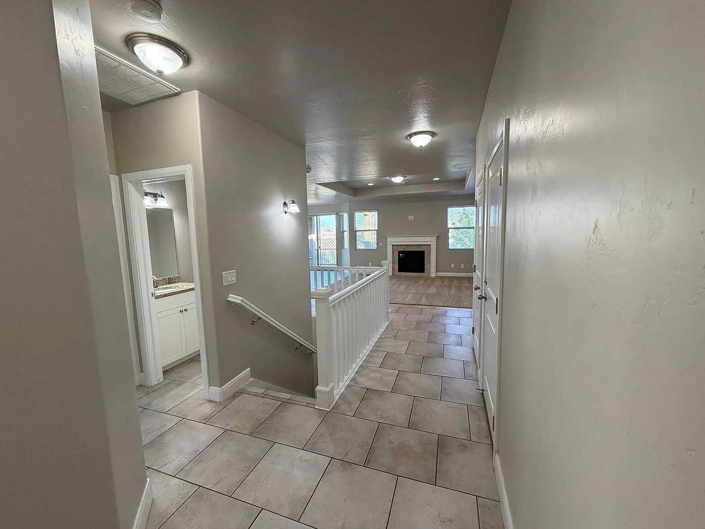 6 Bedroom Home Available For Rent! — Photo 3