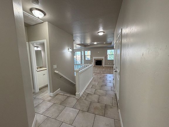 2nd image of 469 E Barcelona Dr