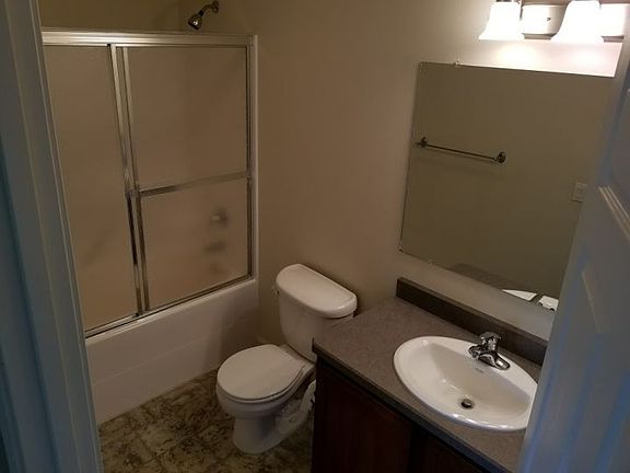 4th image of 3106 New Hope Dr