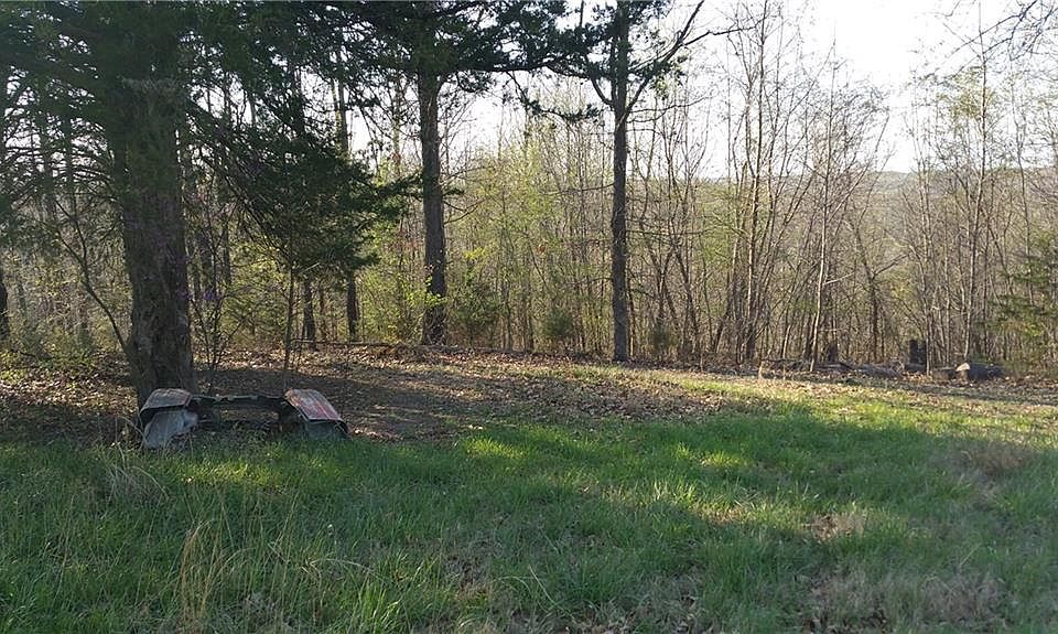 2nd image of 16175 Dogwood Cir