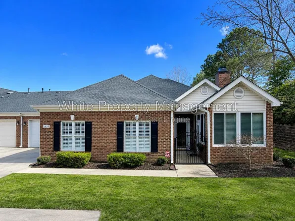 8409 Olde Troon Dr, Charlotte, NC 28277