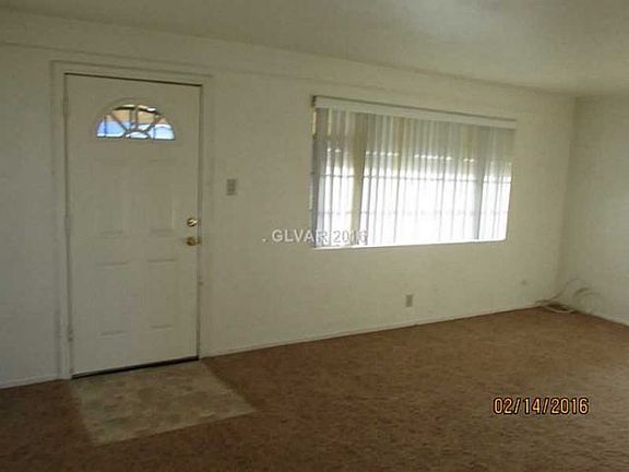 3rd image of 1125 Westwood Dr