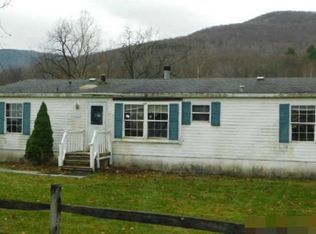 3833 State Route 313 W, Arlington, VT 05250