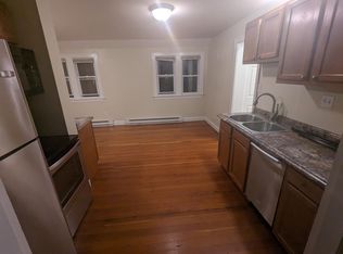 695 Beacon Valley Rd APT 5, Naugatuck, CT 06770