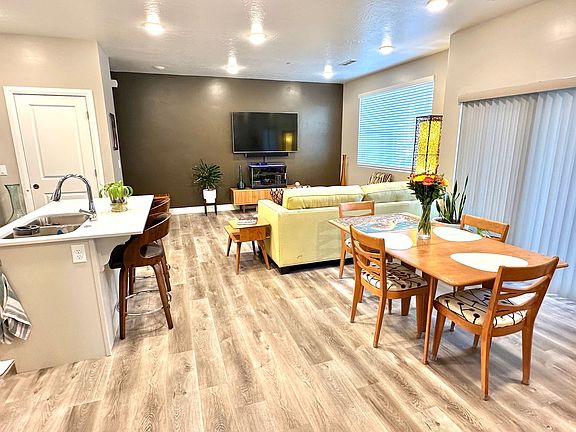 5th image of 5801 S Garnet Dr #2-203