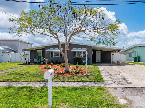 671 Sharon Cir, Pt Charlotte, FL 33952